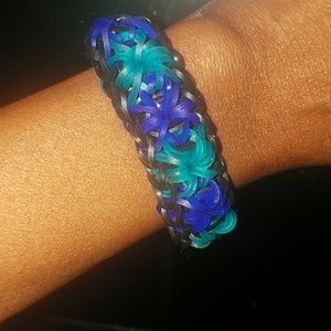 Starburst rubber band bracelet made with love